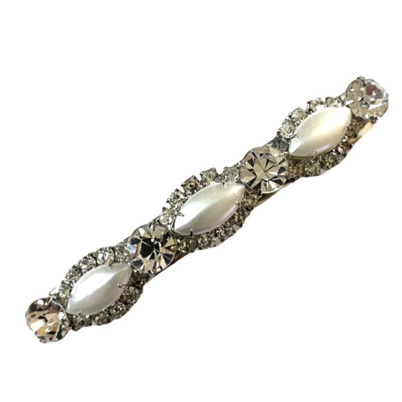 Accessories - Rhinestone and Faux Pearl *Hair Jewelry*